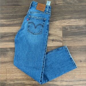 Levi’s Ribcage Straight Ankle Jean